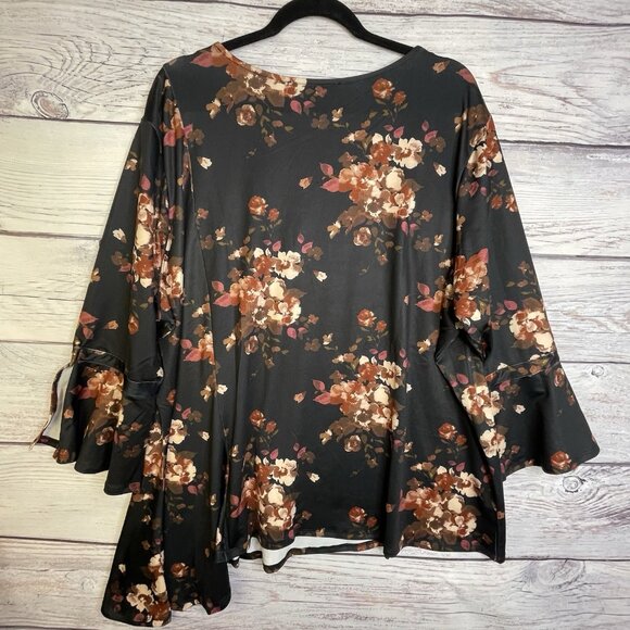 Kate Mallory Floral Blouse Size 3X Bell Sleeves Asymmetrical BOHO Fairycore - Picture 2 of 11